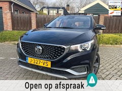 MG ZS - EV Luxury 45 kWh NAVI PANORAMADAK CRUISE CLIMA PDC LMV