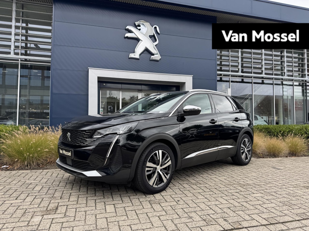 Peugeot 3008 - PureTech 130 Blue Lease Allure l Trekhaak l Stoelverwarming l Elektrische achterklep - AutoWereld.nl