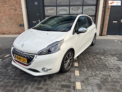Peugeot 208 - 1.6 THP GTi