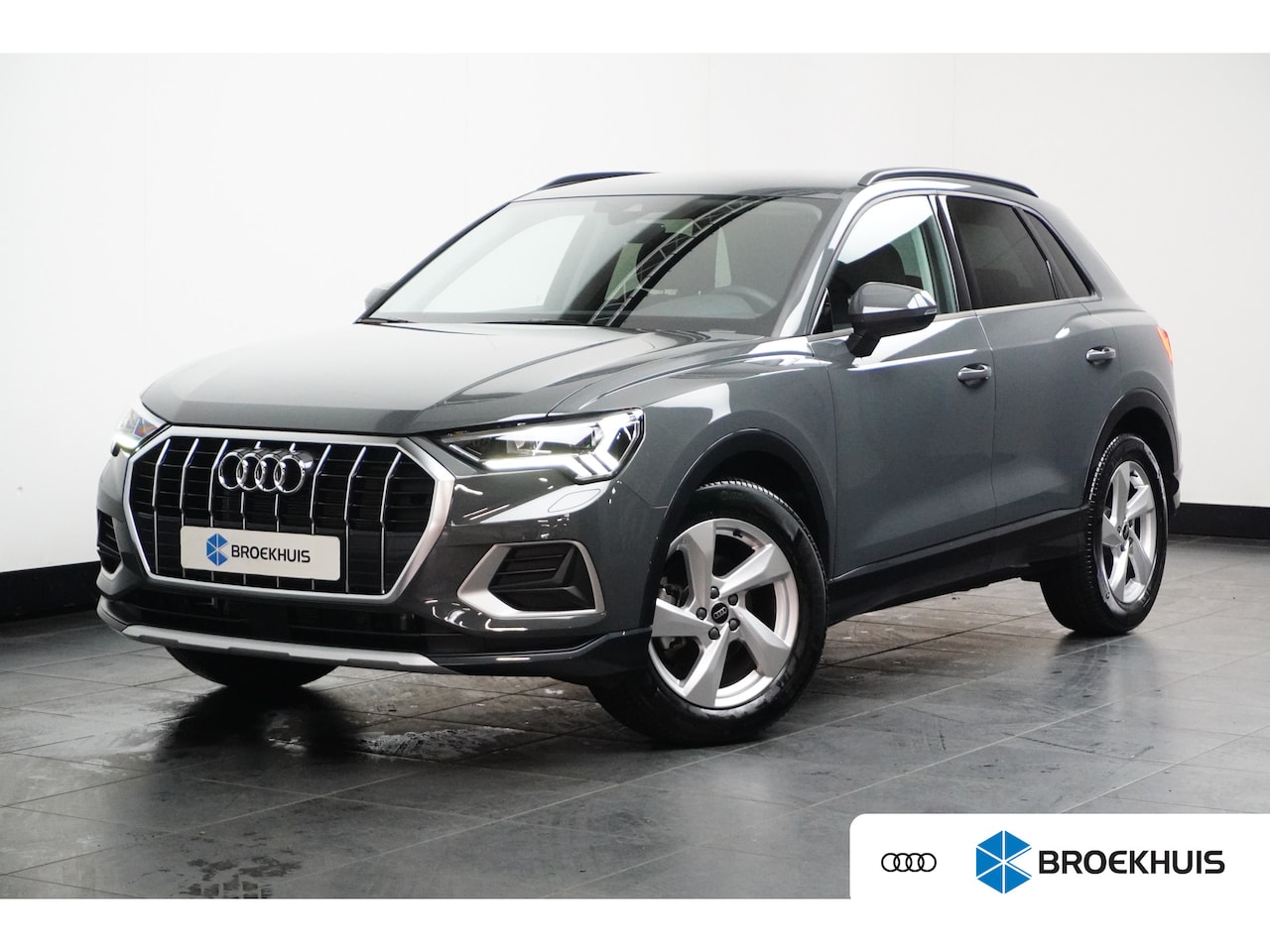 Audi Q3 - 35 TFSI Advanced edition 150PK | Trekhaak | Camera achter | Comfort sleutel | Sportstoelen - AutoWereld.nl