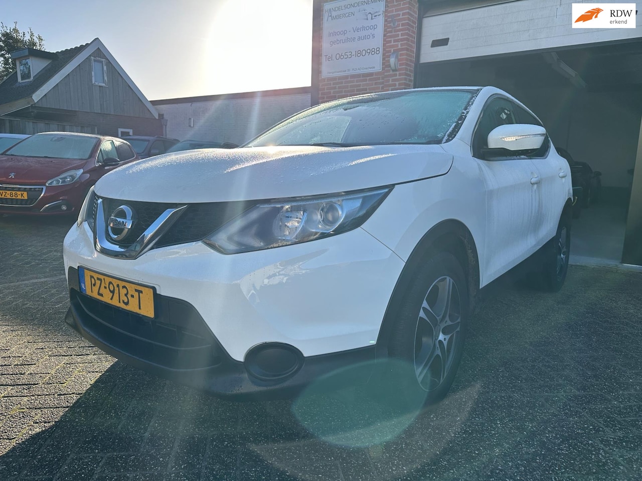 Nissan Qashqai - 1.2 Visia NAVI-ACHTERUITRIJCAMERA-AIRCO - AutoWereld.nl