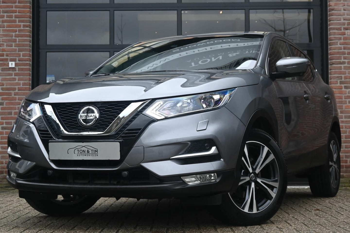 Nissan Qashqai - 1.3 DIG-T N-Connecta Trekhaak NWE.Koppeling 360Cam '21 - AutoWereld.nl