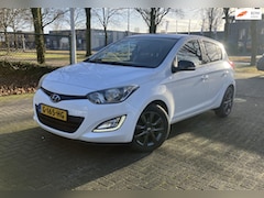 Hyundai i20 - 1.2 HP i-Motion Cruise L.m Airco