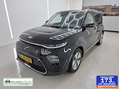 Kia e-Soul - DynamicLine 39.2 kWh | 3-Fase | Soh 100% | Nap