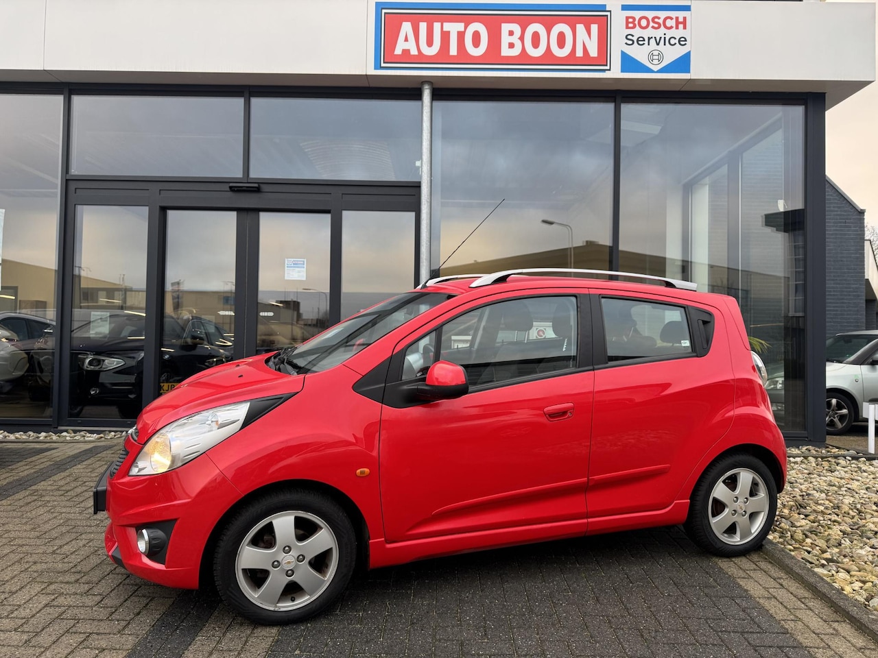 Chevrolet Spark - 1.2 82PK LT : ECC-AIRCO/PDC/LMV/1E EIG/ NL-AUTO/KM-NAP/VOLLEDIG ONDERHOUDEN - AutoWereld.nl