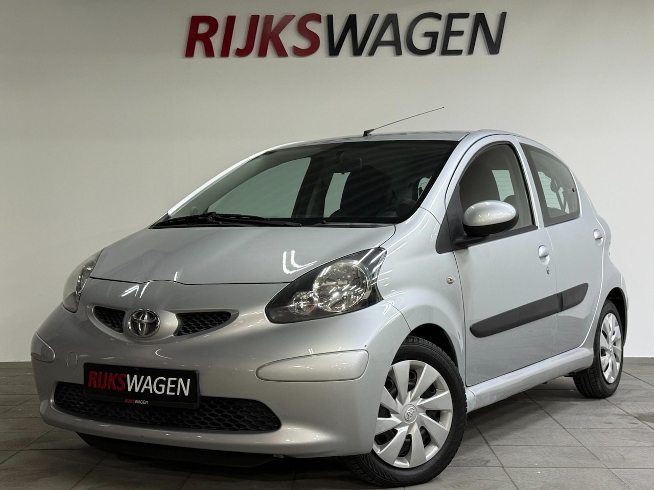 Toyota Aygo - 1.0-12V Airco/Elektrische ramen - AutoWereld.nl