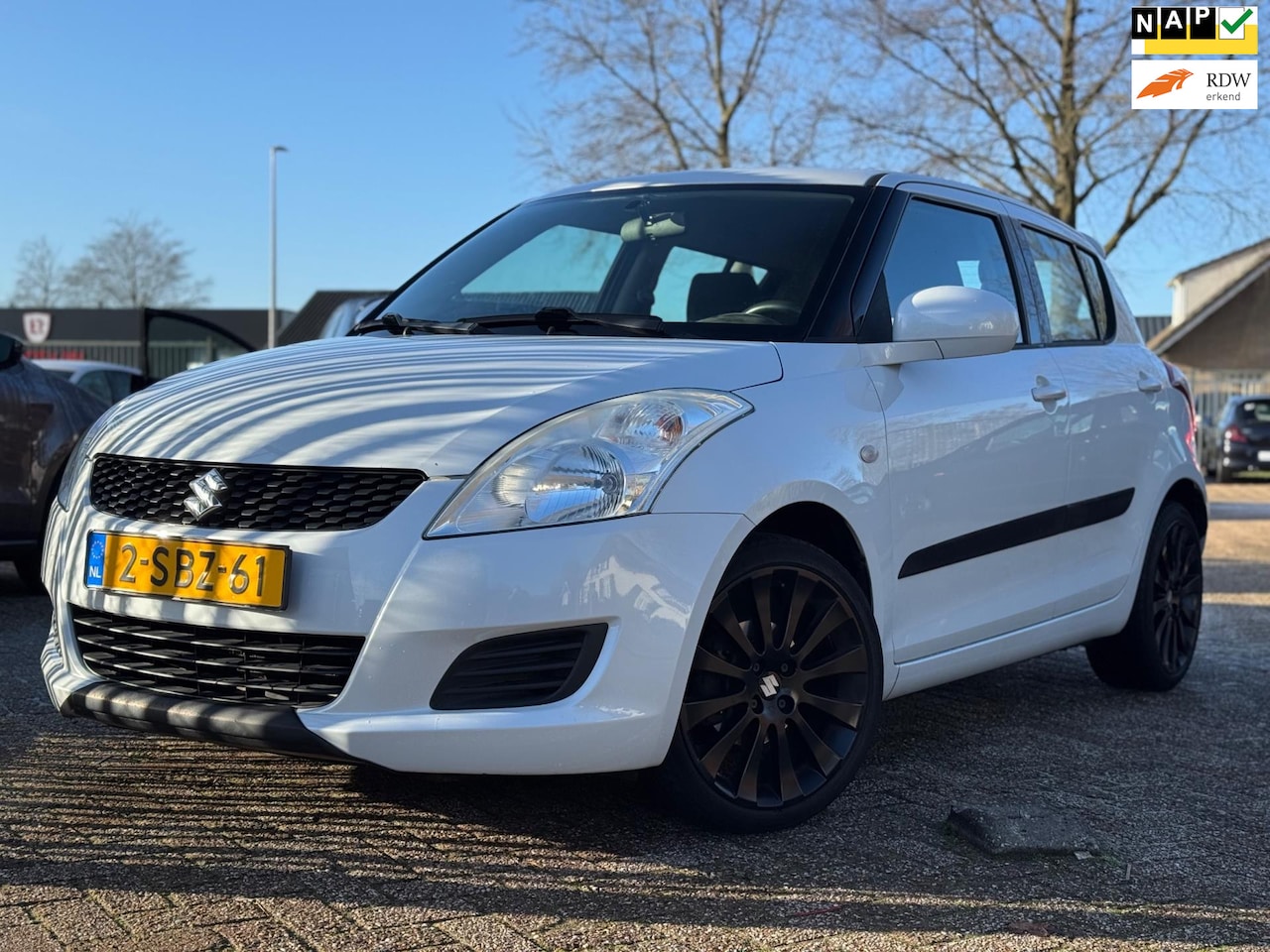 Suzuki Swift - 1.2 Bandit EASSS AIRCO CRUISE NAVI STOELVERW. NW APK - AutoWereld.nl