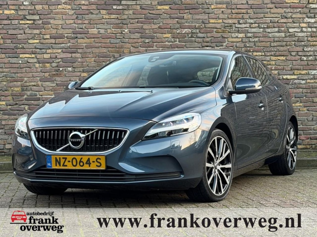 Volvo V40 - 2.0 T2 NORDIC+ LED Trekhaak Navi - AutoWereld.nl
