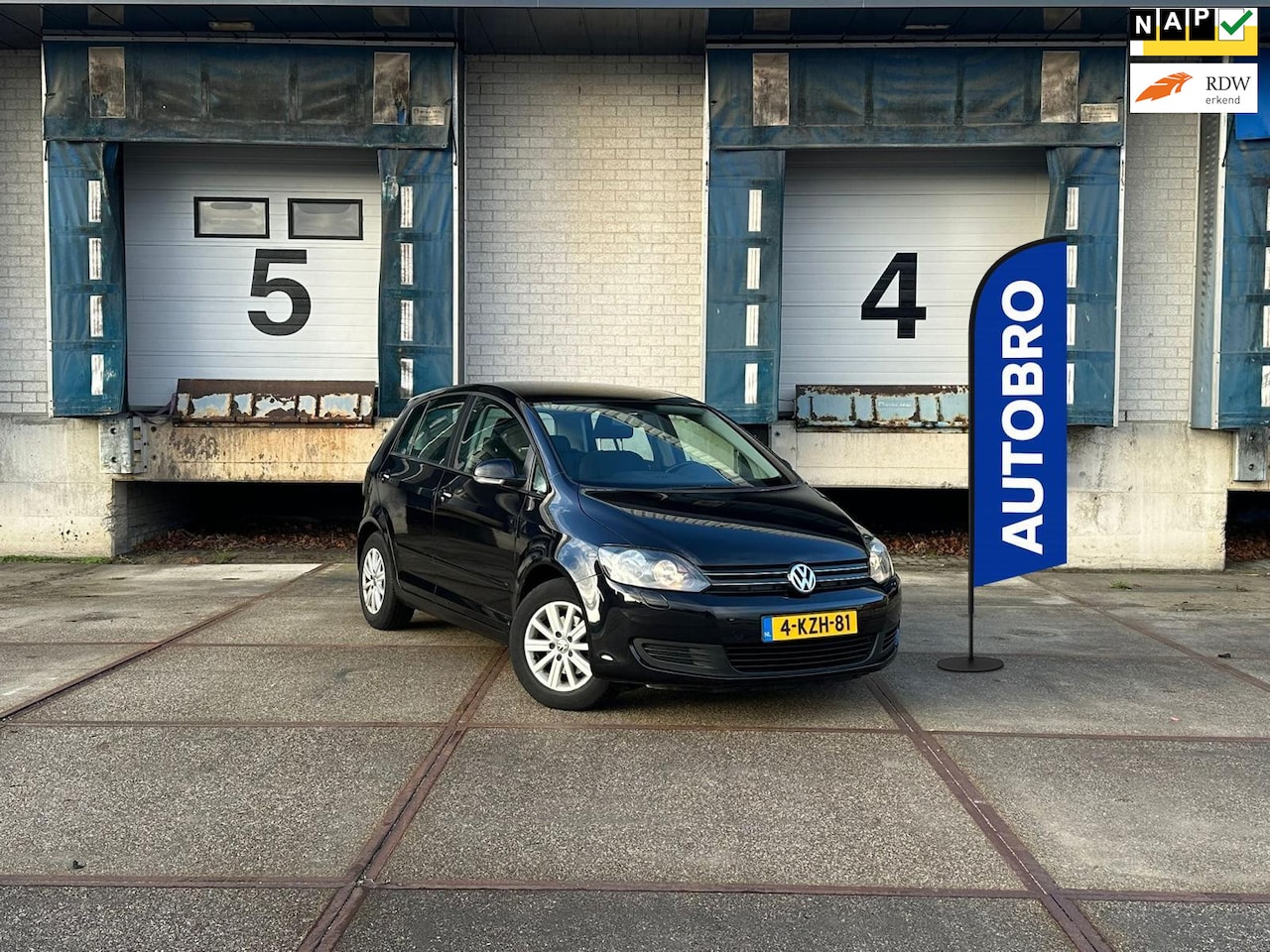 Volkswagen Golf Plus - 1.2 TSI Comfortline 1.2 TSI Comfortline (CarPlay+1de Eigenaar) - AutoWereld.nl