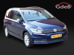 Volkswagen Touran - 1.2 TSI CONNECTED SERIES 7PERSOONS