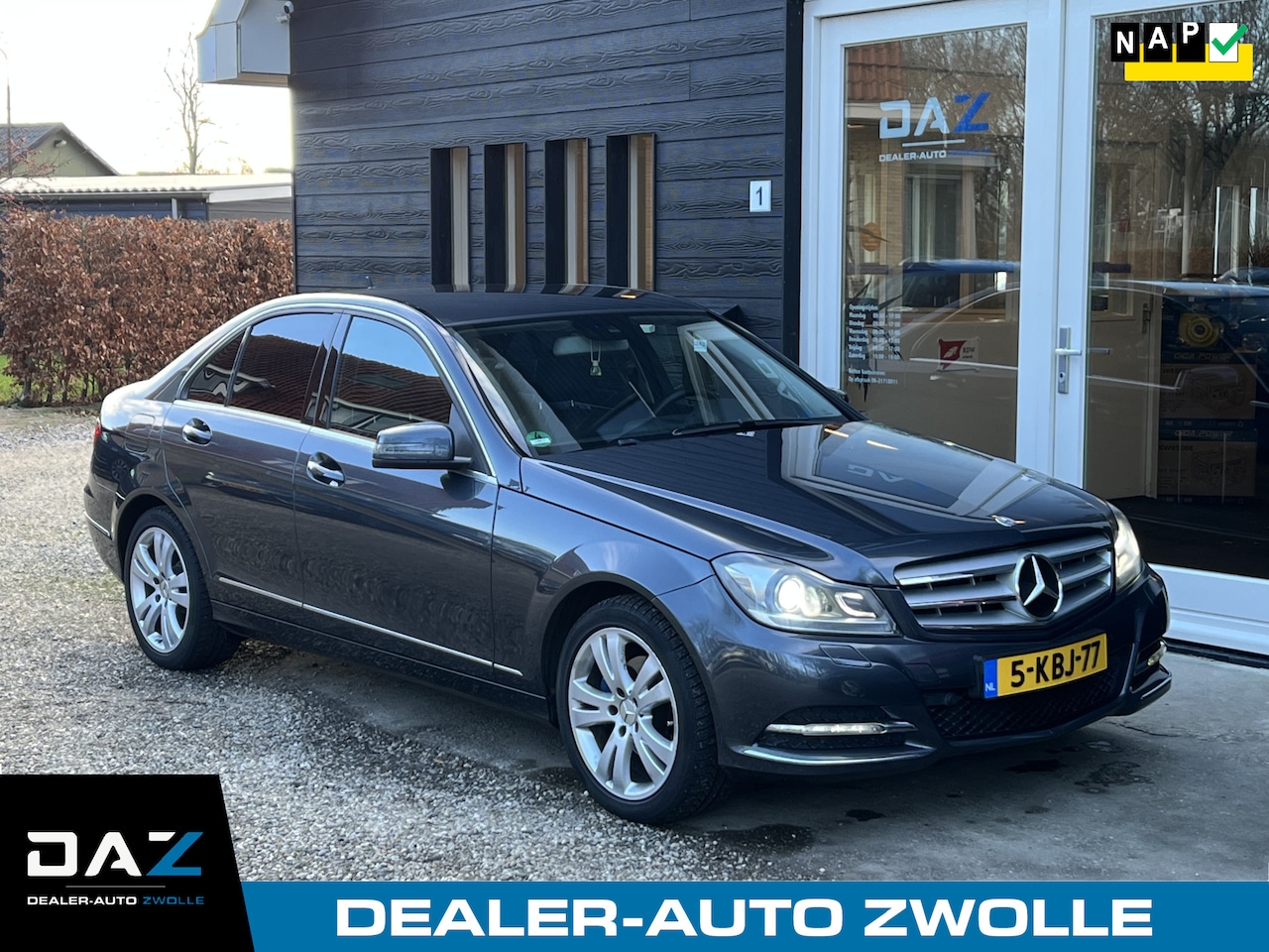 Mercedes-Benz C-klasse - 220 CDI BlueEFFICIENCY Edition Avantgarde Ecc/Audio/Leer/Navi/Pdc/Lm - AutoWereld.nl
