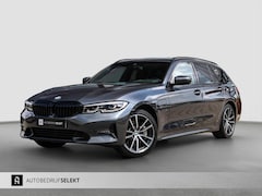 BMW 3-serie Touring - 330e xDrive - TREKHAAK - 360 CAMERA - DEALER ONDERHOUDEN - LED - HOUTINLEG - SFEERVERLICHT