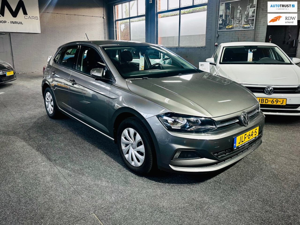 Volkswagen Polo - 1.0 TSI Highline Business R - Airco - PDC V+A - Carplay - APK - - AutoWereld.nl