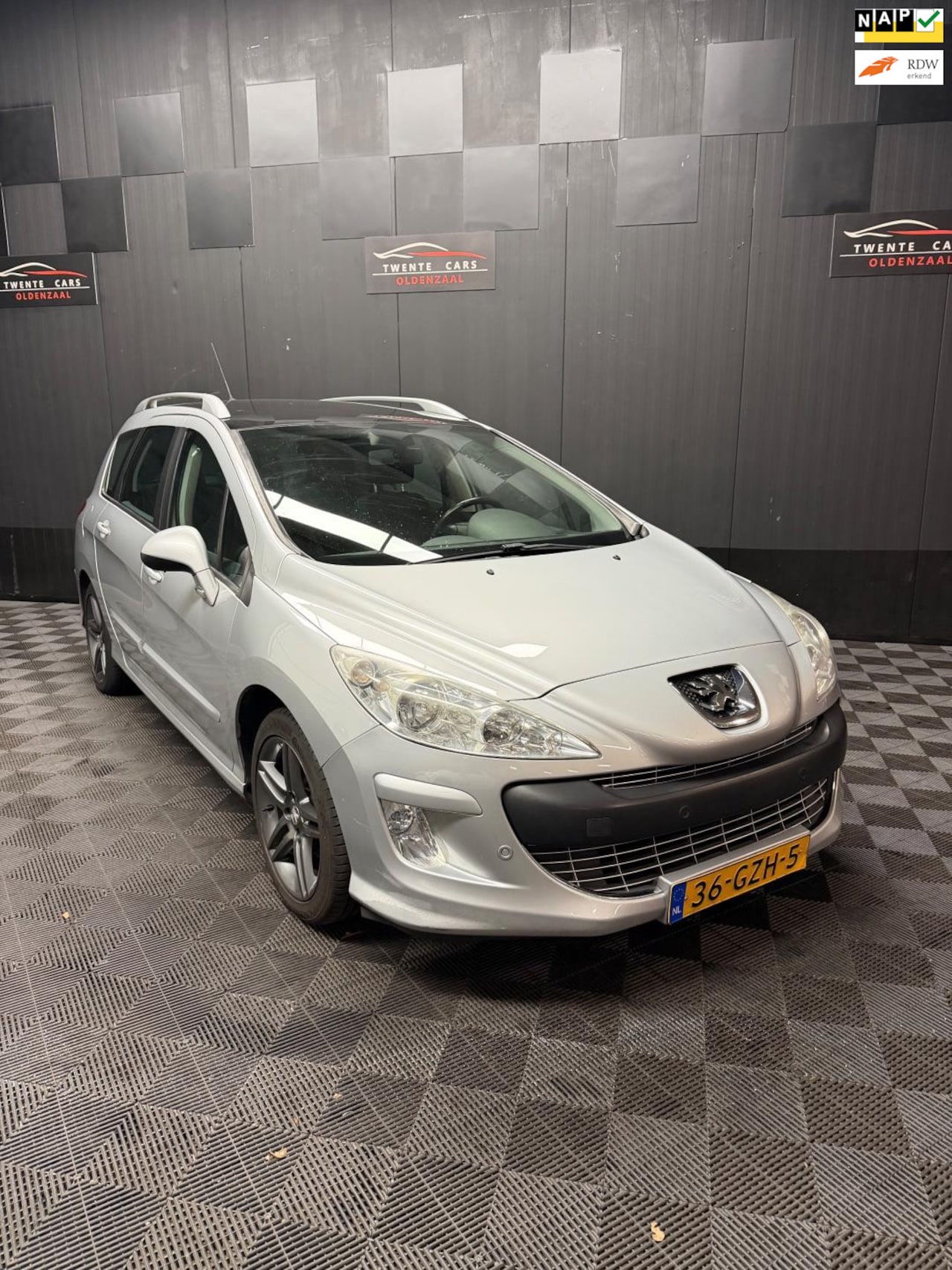 Peugeot 308 SW - 1.6 VTi XS | Clima | Pano | Nieuwe APK | - AutoWereld.nl