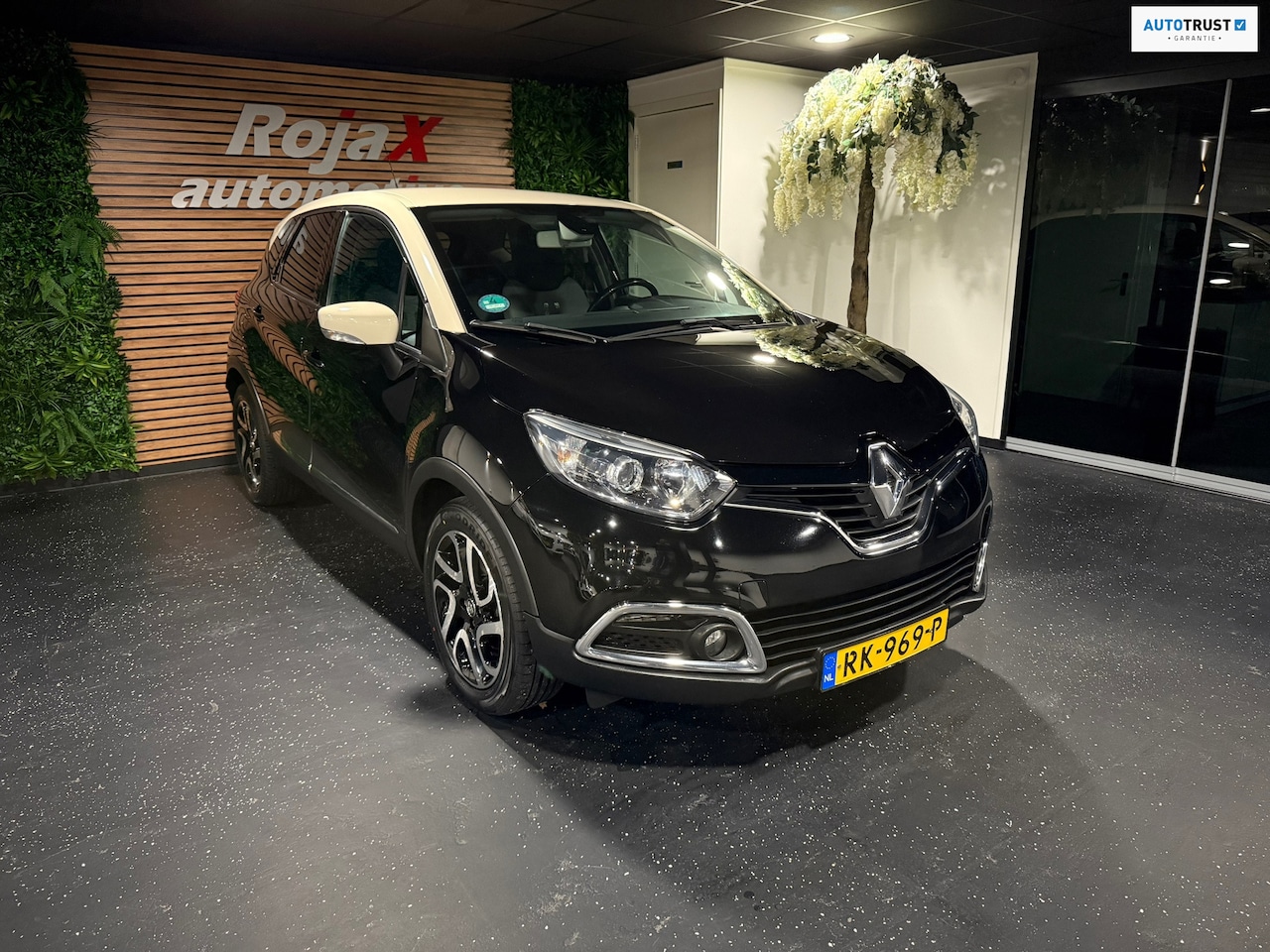 Renault Captur - 1.2 TCe Dynamique CAMERA - TREKHAAK - NAVI - NWE APK. - AutoWereld.nl