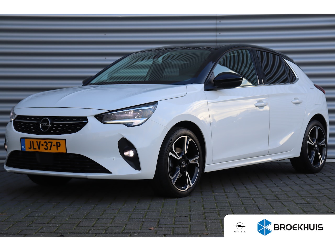 Opel Corsa - 1.2 75PK 5-DRS ELEGANCE GS-LINE / NAVI / LEDER / CLIMA / LED / PDC / 17" LMV / UNIEK / CAM - AutoWereld.nl
