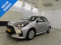 Toyota Yaris - 1.5 HYBRID ACTIVE I AUTOMAAT I APPLE CARPLAY I P-CAMERA I ADAPT. CRUISE CONTROL