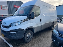 Iveco Daily - 35C15V 3.0 352 H2 Dubbel lucht
