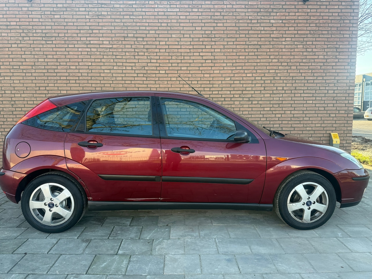 Ford Focus - 1.6-16V Futura 1.6-16V Futura - AutoWereld.nl