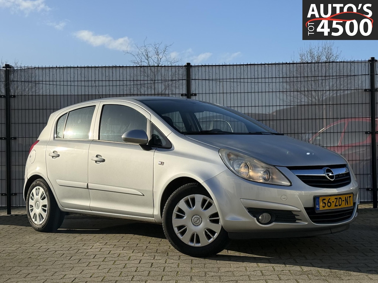 Opel Corsa - 1.4-16V Enjoy 5 deurs Airco! - AutoWereld.nl