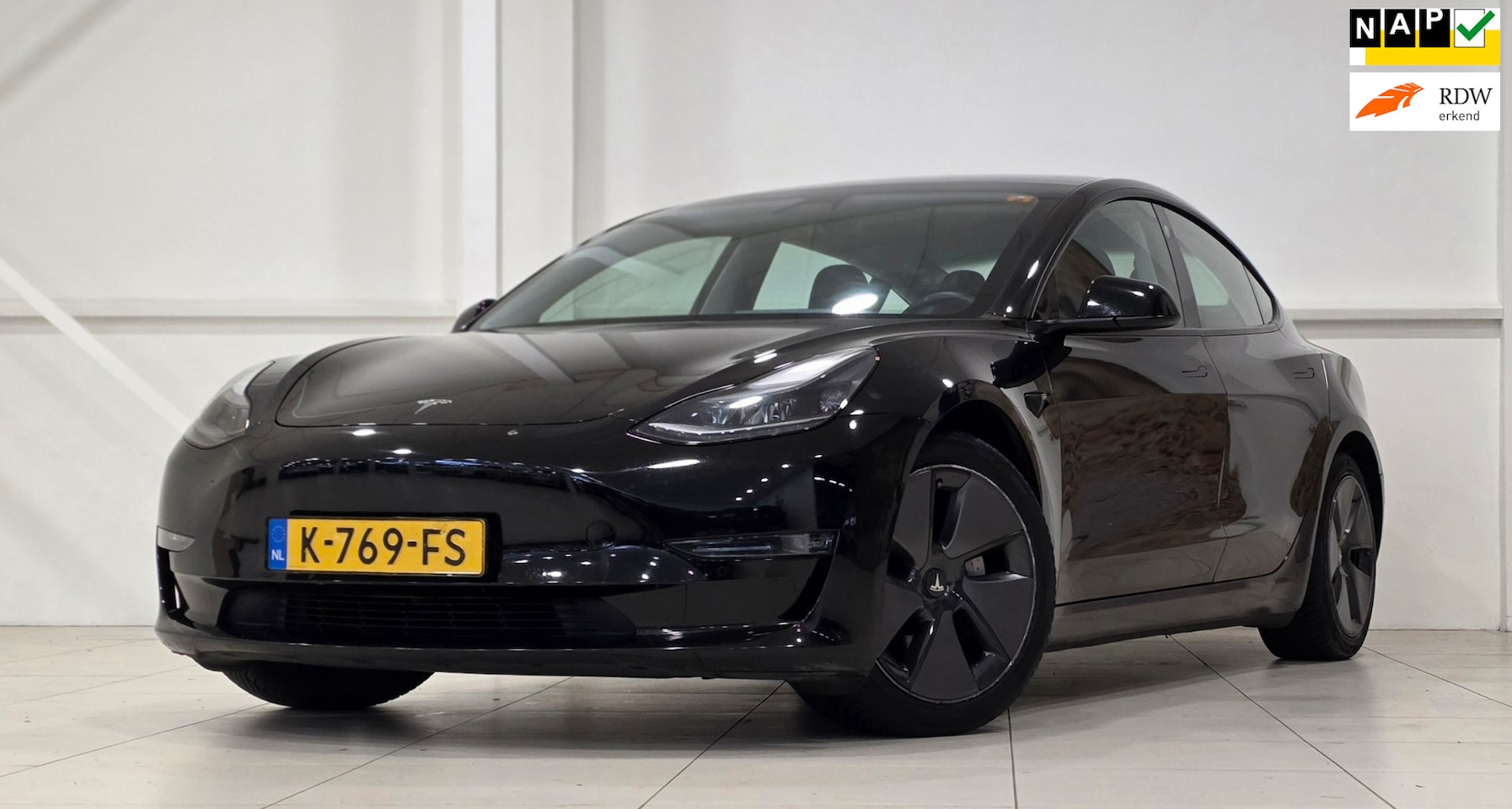 Tesla Model 3 - Long Range RWD Long Range AWD 75 kWh 1e Eigenaar Facelift Elek. achterklep - AutoWereld.nl