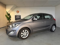 Hyundai i20 - 1.2i i-Deal Airco, LMV