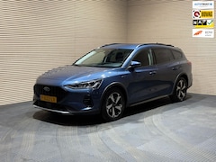 Ford Focus Wagon - 1.0 EcoBoost Hybrid ST Line X | Camera | Carplay | Stoel + Stuurverwarming