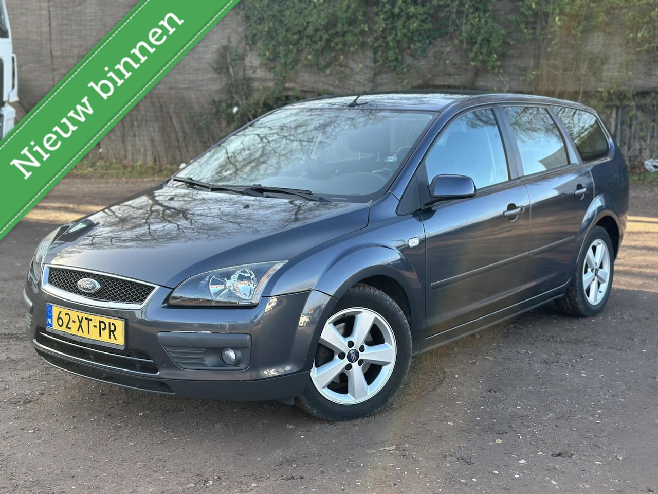 Ford Focus Wagon - 1.6-16V Futura 1.6-16V Futura - AutoWereld.nl
