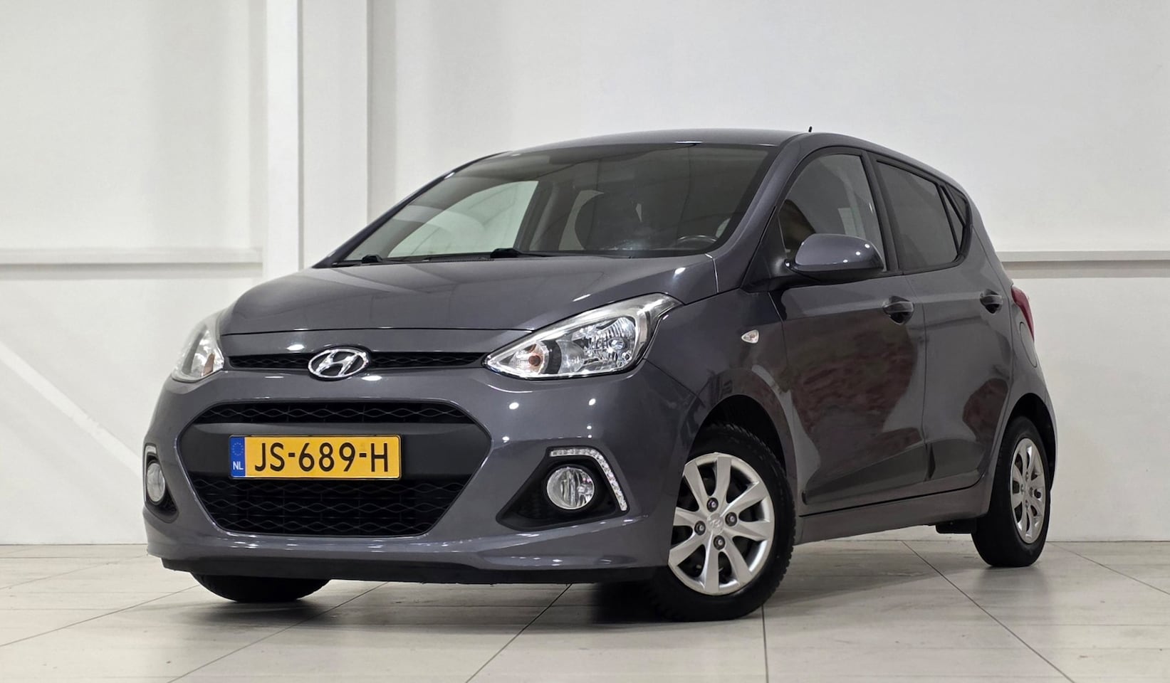 Hyundai i10 - 1.0i i-Motion Go! 2016 2e Eigenaar Navi Clima Cruise control - AutoWereld.nl