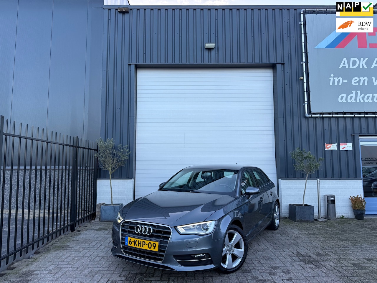 Audi A3 Sportback - 1.4 TFSI Ambition Pro Line plus AUTOMAAT/XENON/NAVI/CLIMA/CRUISE - AutoWereld.nl
