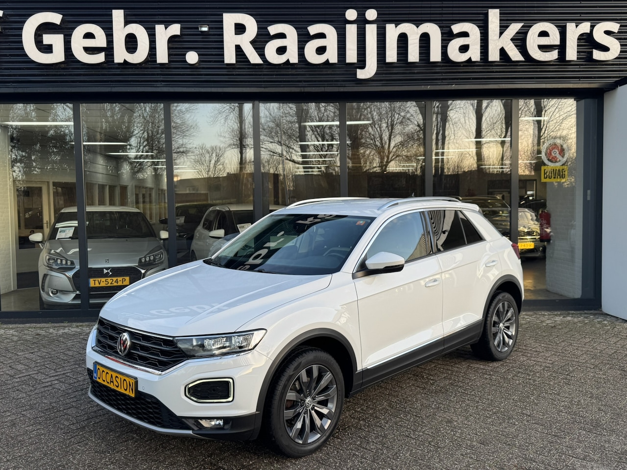 Volkswagen T-Roc - 1.5 TSI 150pk Automaat Sport*ACC*LED*Navi*Camera* - AutoWereld.nl