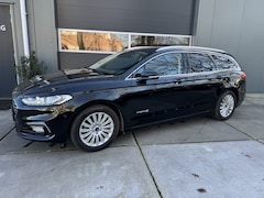 Ford Mondeo Wagon - 2.0 140pk IVCT HEV Titanium Automaat Navigatie Trekhaak Assistentie pakket