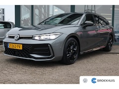 Volkswagen Passat Variant - 149PK 1.5 eTSI R-Line Business | Achteruitrijcamera | Cruise control adaptief | Dodehoek d