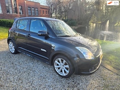 Suzuki Swift - 1.3 GLX GT Pakket leer airco 5 deurs
