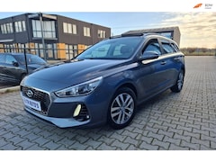 Hyundai i30 Wagon - 1.4 T-GDI Premium/airco/navigatie/camera/Panorama dak