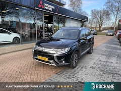 Mitsubishi Outlander - 2.0 2WD Limited+ | Trekhaak | Leder | Carplay/Android | 7 Persoons