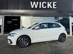 Volkswagen Polo - 1.0 TSI Life Business DSG Navigatie APPLE Carplay