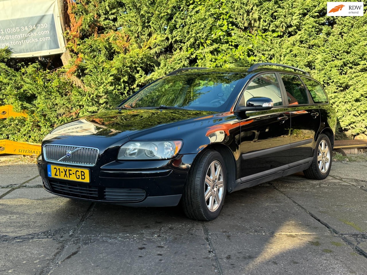 Volvo V50 - 1.6D 109PK Airco I LMV I NAP I APK 08-2026 - AutoWereld.nl