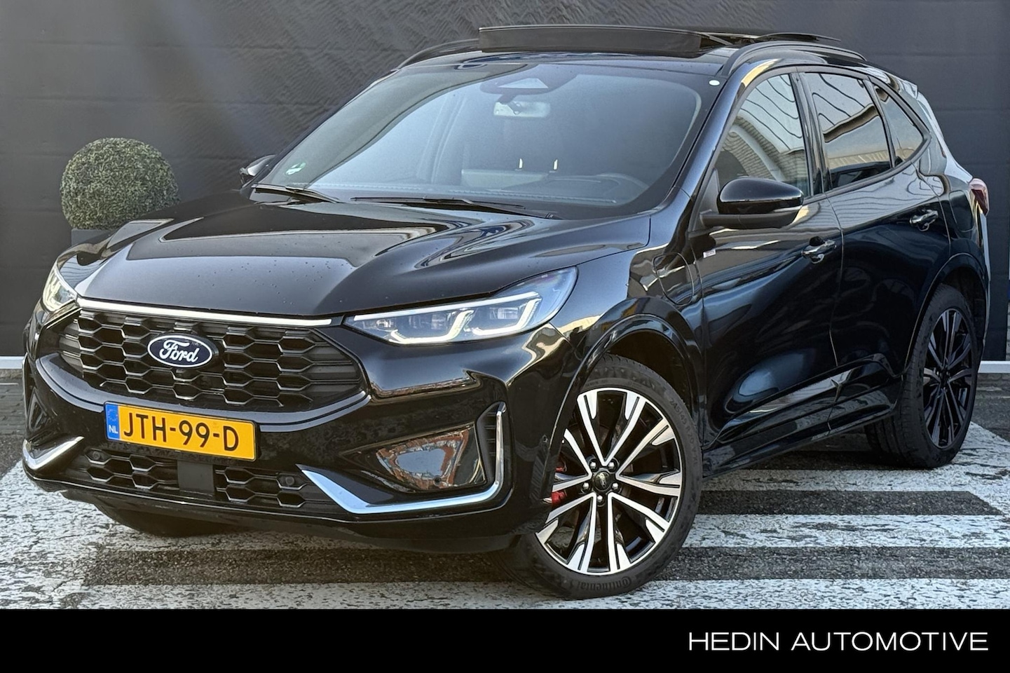 Ford Kuga - 2.5 PHEV ST-Line X PHEV 243PK | Winter pack | Tech pack | Panoramadak | Trekhaak wegklapba - AutoWereld.nl