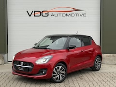 Suzuki Swift - 1.2 Stijl Smart Hybrid / Navi / Camera / Clima / Adaptive Cruise / Keyless / Stoelverwarmi