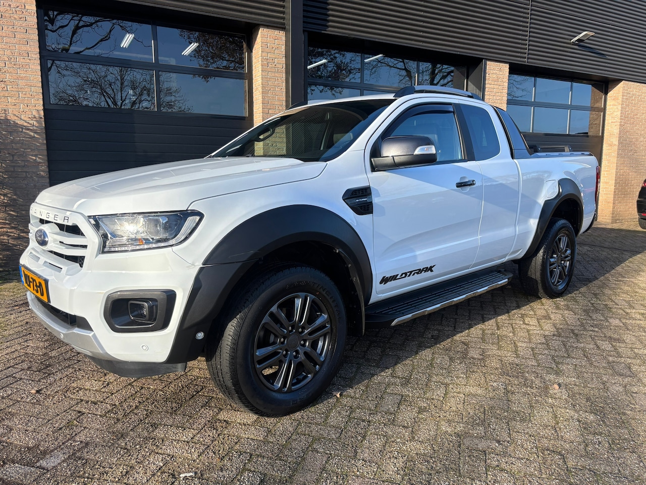 Ford Ranger - 2.0 EcoBlue Wildtrak Supercab automaat camera carplay 4x4 - AutoWereld.nl