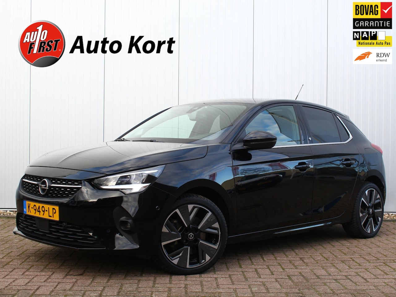 Opel Corsa-e - Elegance 50 kWh | Achteruitrijcamera | 17'' Lichtmetalen velgen | Keyless - AutoWereld.nl