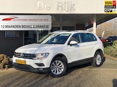 Volkswagen Tiguan - 1.5 TSI Comfortline Business | Navi, ACC, Pano, Carplay/Android, Clima, Trekhaak | Dealero
