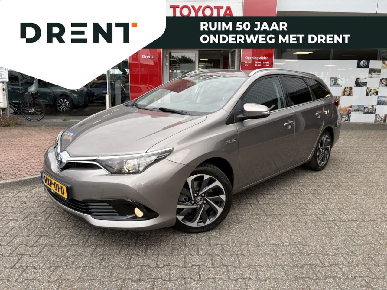 Toyota Auris Touring Sports - 1.8 Hybrid Dynamic | Facelift | Stoelverwarming | - AutoWereld.nl