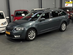 Skoda Octavia Combi - 1.2 TSI Greentech Ambition Businessline Automaat 3de Eigenaar APK NAP