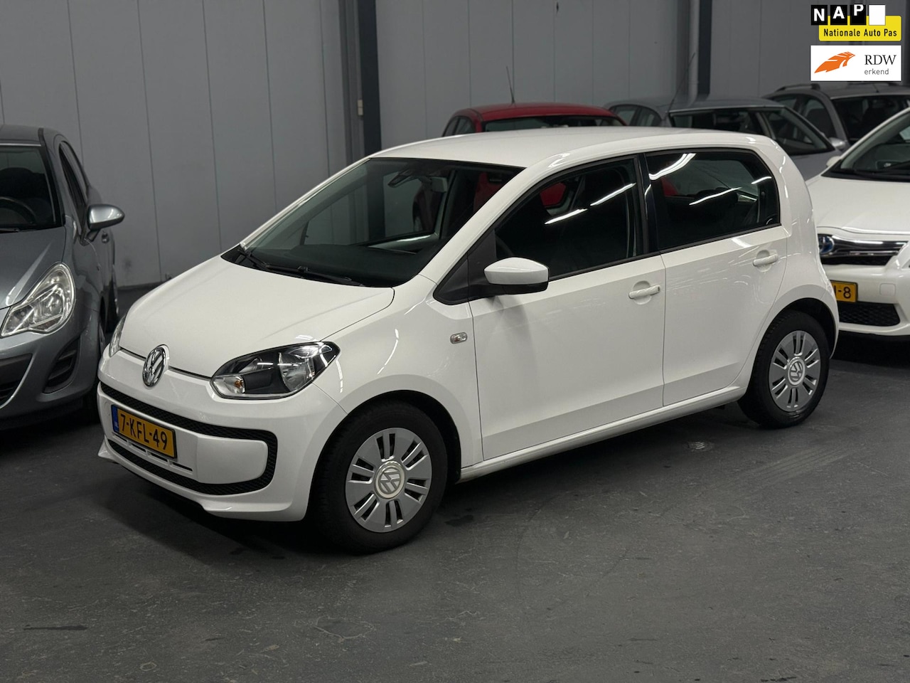 Volkswagen Up! - 1.0 move up! BlueMotion 1ste Eigenaar Nieuwe APK NAP - AutoWereld.nl
