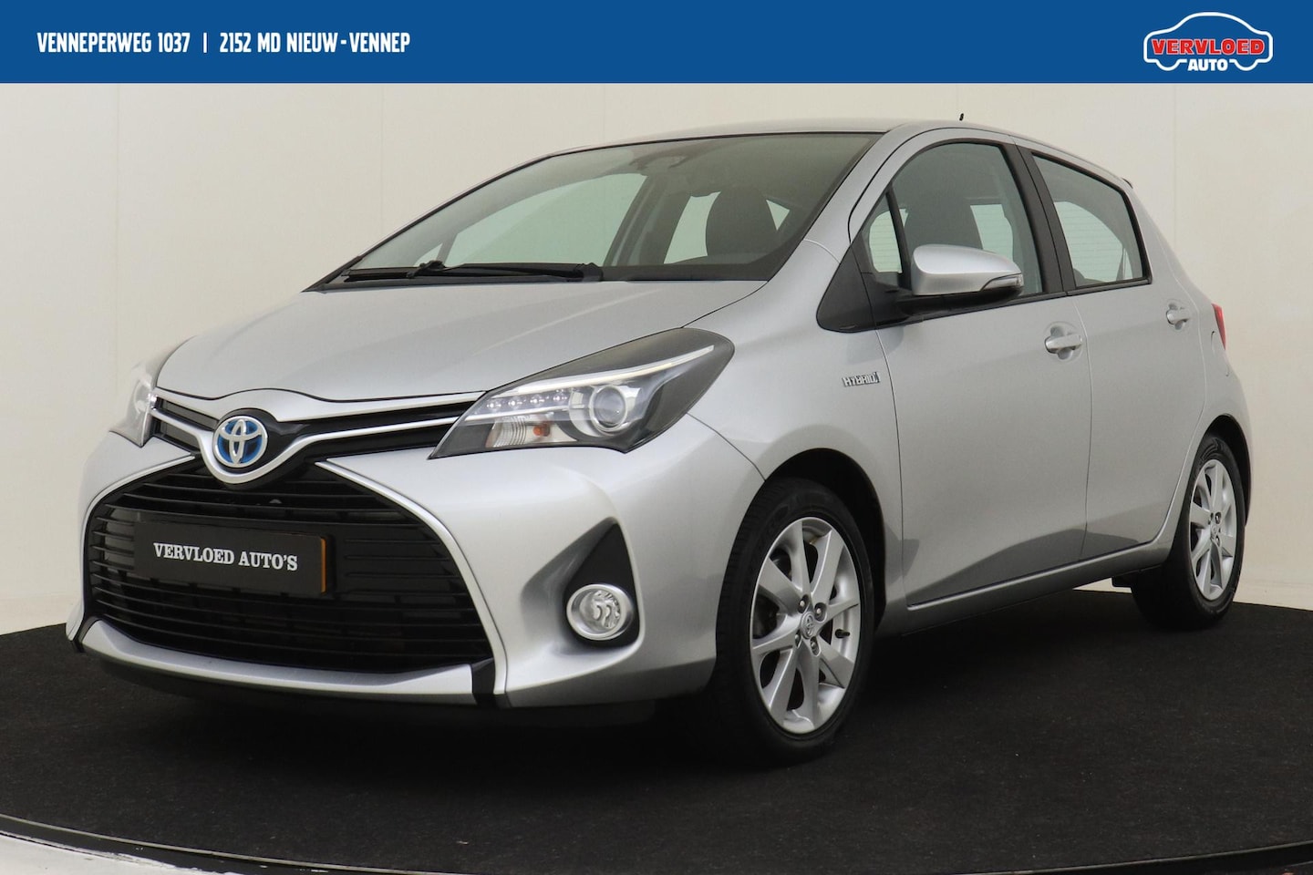 Toyota Yaris - 1.5 HYBRID DYNAMIC -CRUISE|KEYLESS|16"|ECC|CAMERA - AutoWereld.nl