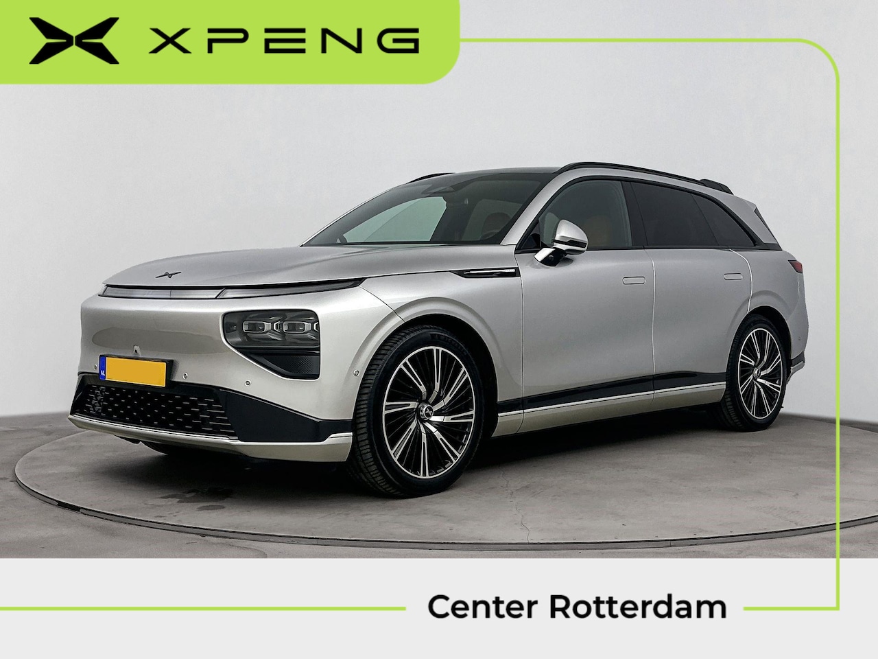 Xpeng G9 - AWD Performance 98 kWh 17%-22%| Trekhaak | 300 kWh Snelladen | Luchtvering - AutoWereld.nl