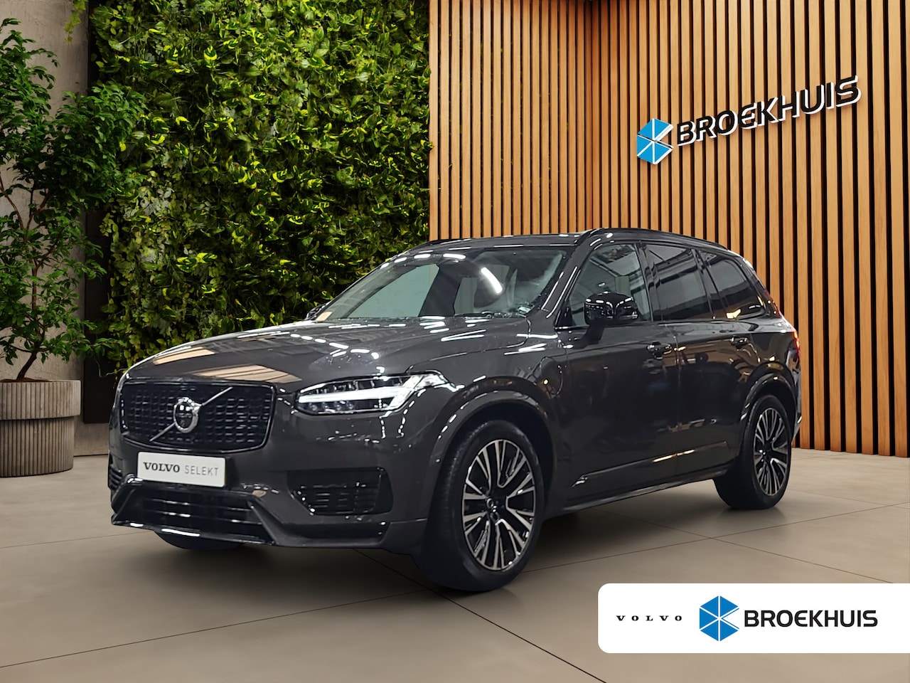 Volvo XC90 - 2.0 T8 Recharge AWD Ultimate Dark | Trekhaak | 360 Camera | Luchtvering | Panoramadak | Ha - AutoWereld.nl