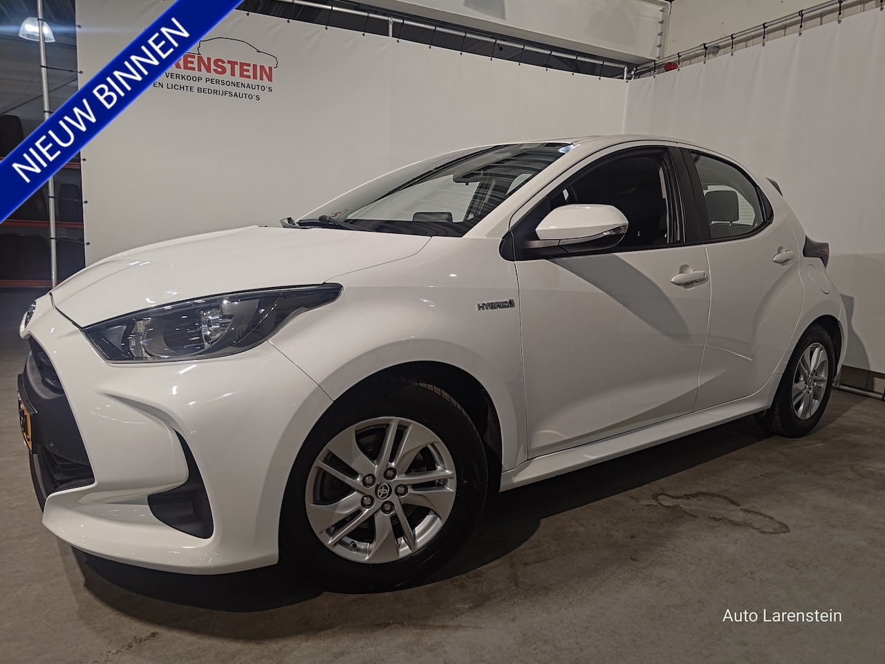 Toyota Yaris - 1.5 Hybrid 116pk Active 5 Drs Carplay / A.Camera / Climate C./ Winter Pack - AutoWereld.nl